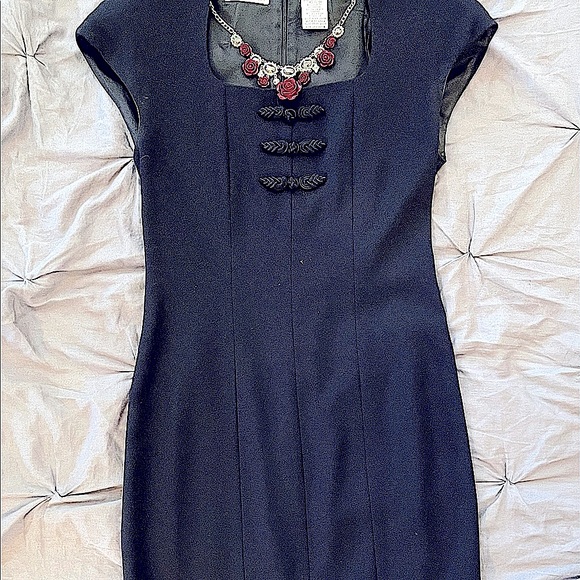 Liz Claiborne Dresses & Skirts - Vintage LIZ CLAIBORNE formal black Dress size 2